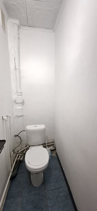 Продам 2хком квартиру район Каз.театра.