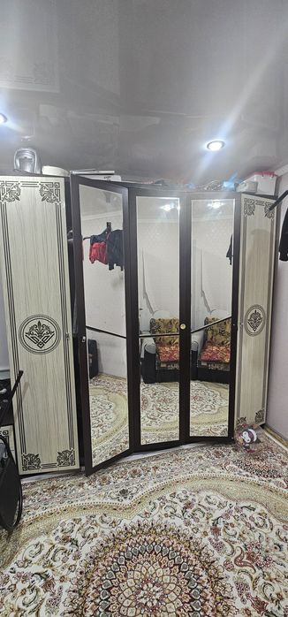 Продам  шкаф 5 дверный