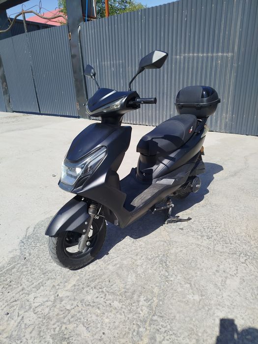 Xar xil turdagi moto va skiterlar sotladi