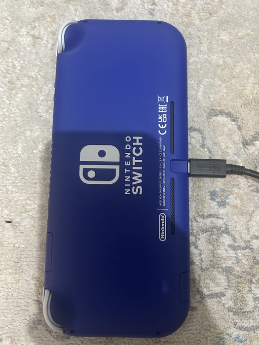 Нинтендо свитч лайт