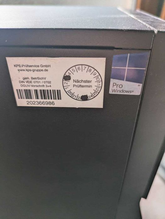 Настолен компютър Fujitsu i5 6600 / 8gb ram / SSD 240gb