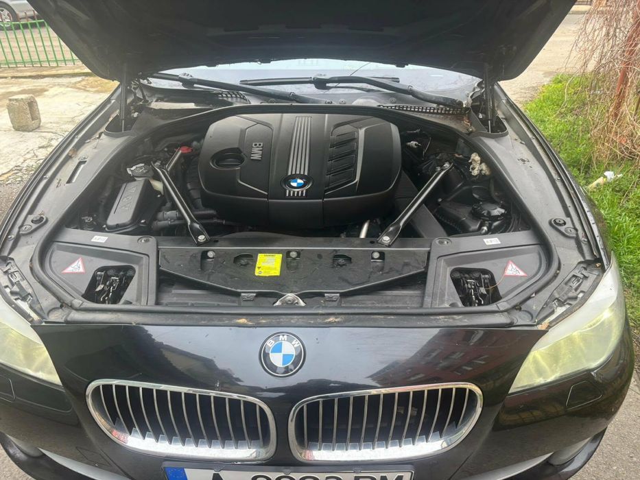 Bmw 520 2012 година 2-ка дизел.