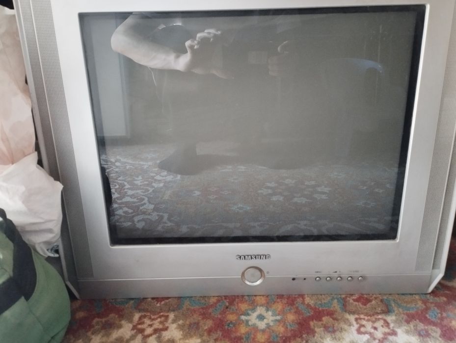 Televizor sotilad srochni