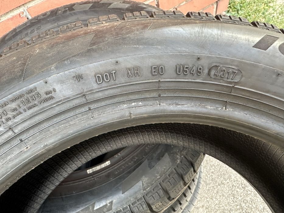 Продавам 2бр. Зимни гуми 185/60/15 Pirelli / Пирели