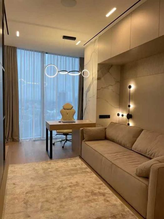 Тристаен имот в кв.Левски В