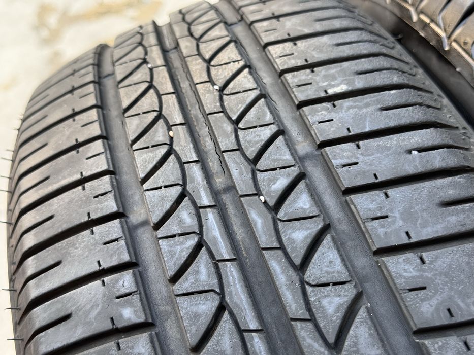215/60/R16 Bridgestone 2бр летни