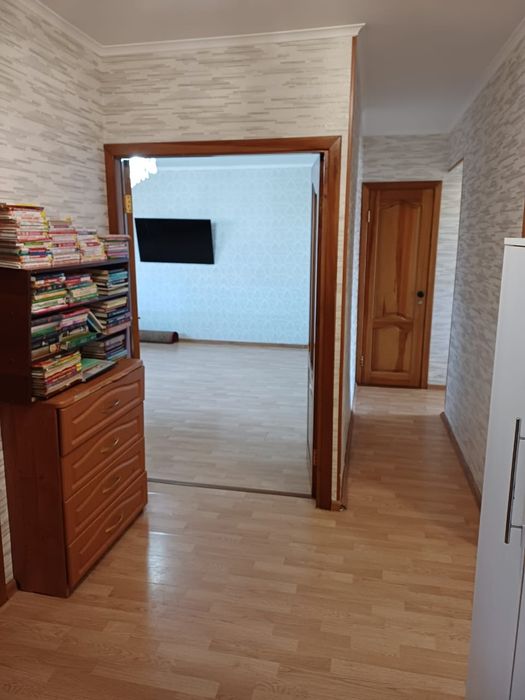 Продаётся 4-х комнатная квартира.