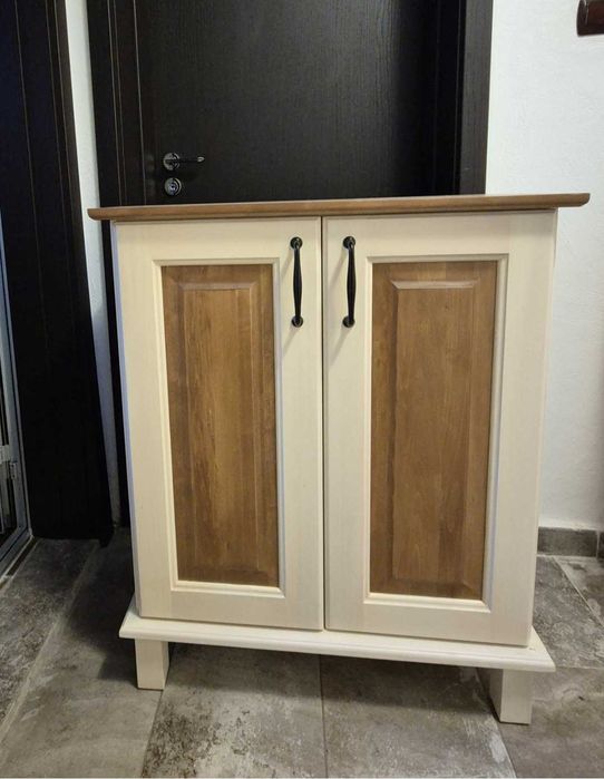 Бюфет и шкаф от масив.