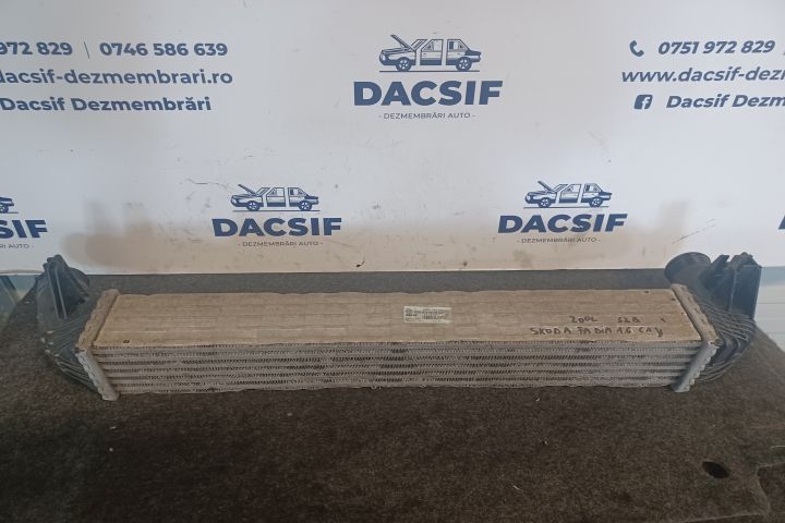 Intercooler 1.6 CAY 6R0145805 T8126003 1.6 CAY 6R0145805 T8126003 Sko