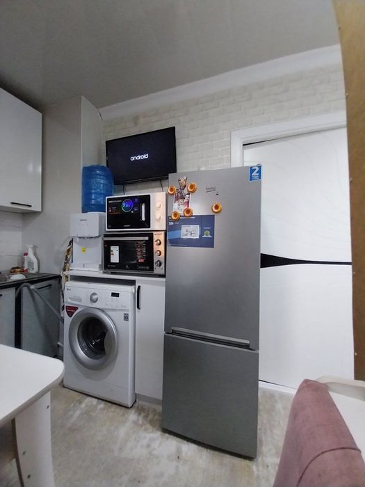 Квартира сотилади!