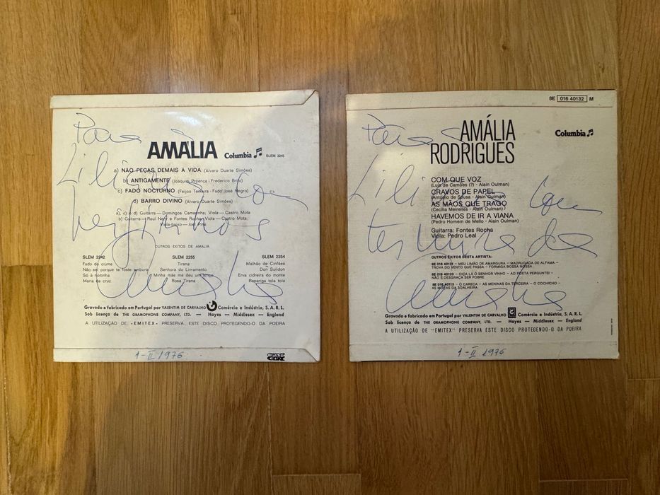 Doua viniluri EP de colectie cu autograf Amalia Rodrigues, 1976, foarte rare
