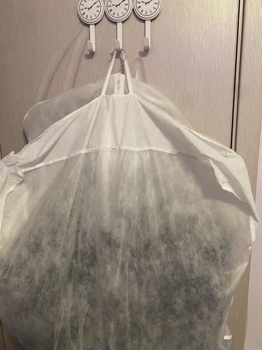 Синя бална рокля