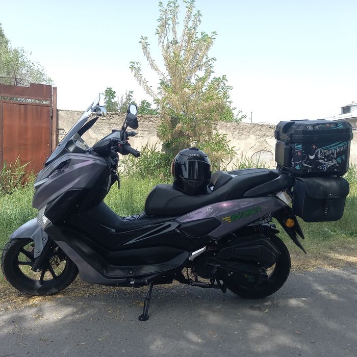 Продам скутер N max