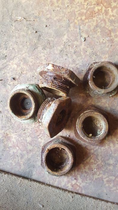 Заглушки на Чугунные батареи