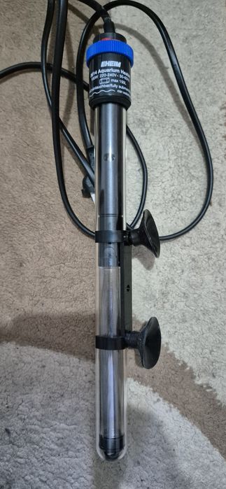 Accesorii acvariu pompa 2000 l/h,incalzitor etc