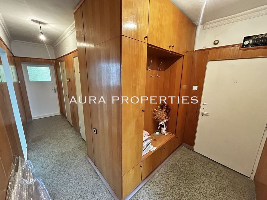 Продава се Тристаен апартамент в Разград, Варош - 79 кв.м за 1266 €/кв.м - Снимка #1