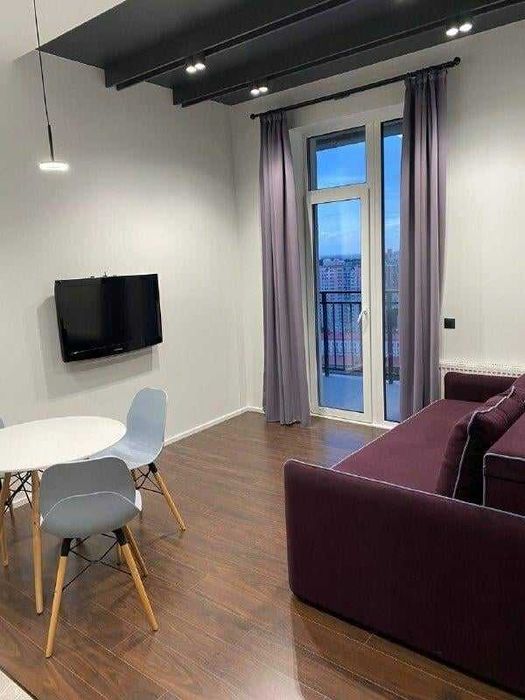 Дава се под наем Двустаен апартамент в София, Център - 65 кв.м за 407.49 € - Снимка #2