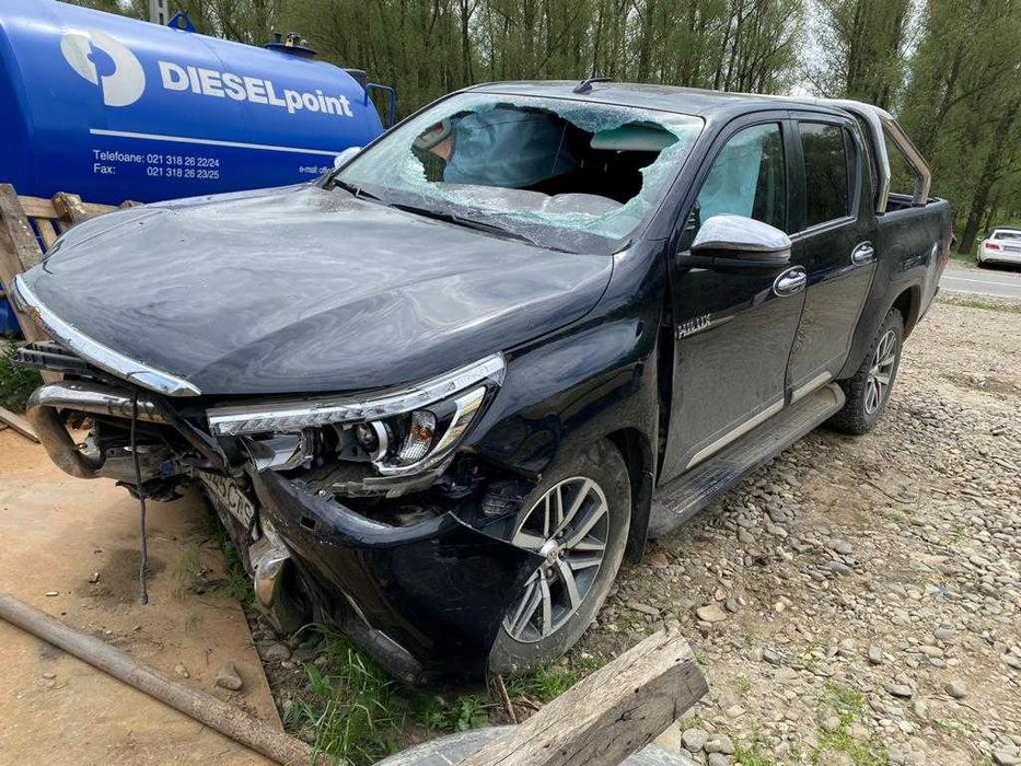 usi toyota hilux 2022