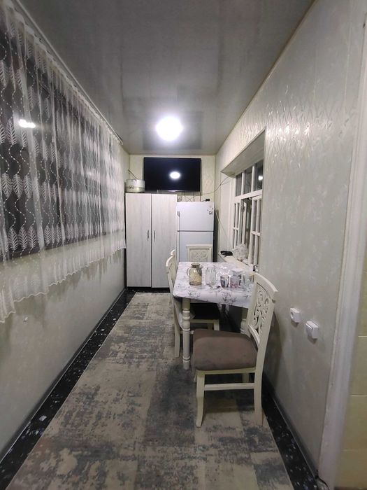 Продается 3=х ком. квартира. Поселок Улугбек.