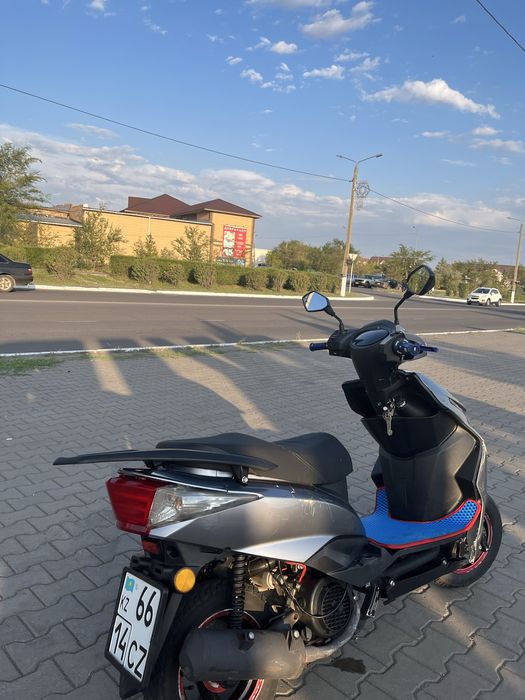продам скутер м8