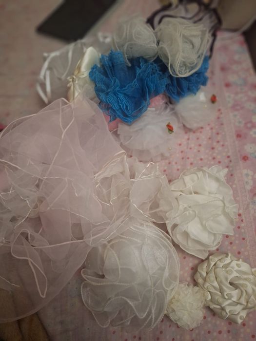 Продам бантики для девочки