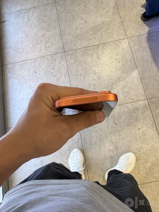 Srochna Iphone 17 pro 256 orange