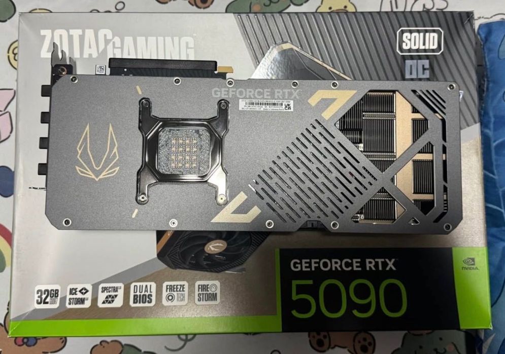 Видеокарта ZOTAC GeForce RTX 5090 SOLID OC 32GB GDDR7