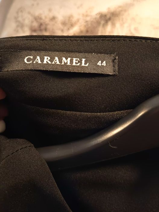 Rochie eleganta marcă Caramel mărimea 44