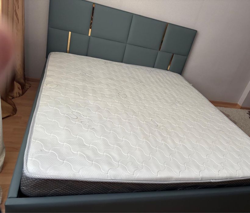 Продаю спальный кровать