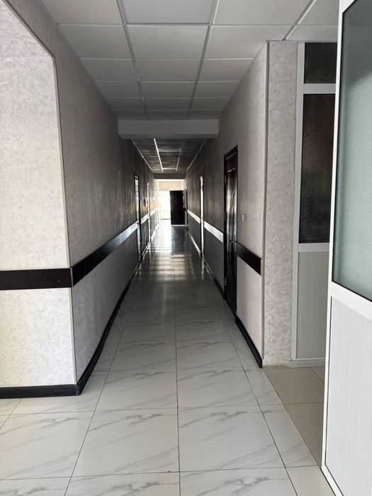 Сами арендадатели сдаем в аренду офисные помещения + юридический адрес