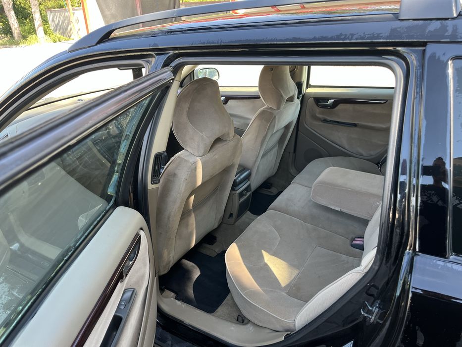 Volvo V70 2.4 Бензим Климатроник