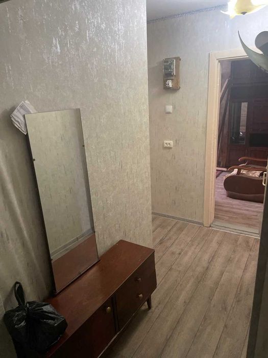Продам квартиру СВОЮ!  2 -х комнатная квартира г.Алмалык