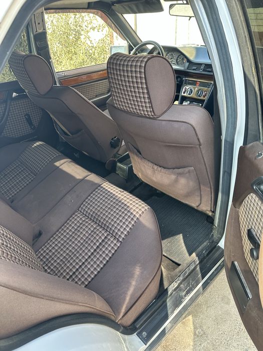 Мерседес сатылады