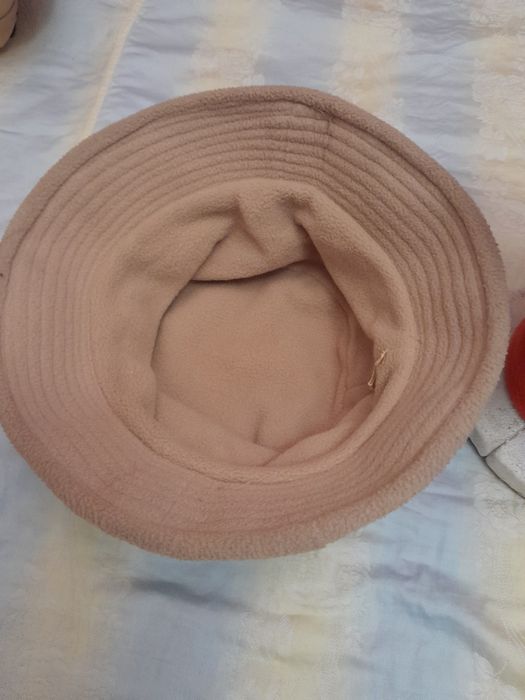 Pălării dama, primavara-vara