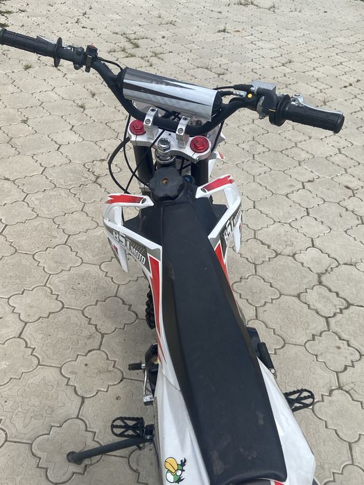 Продам питбайк Bst moto 125!