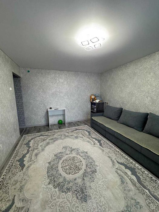 Центр 3-комнатная квартира 61м2
