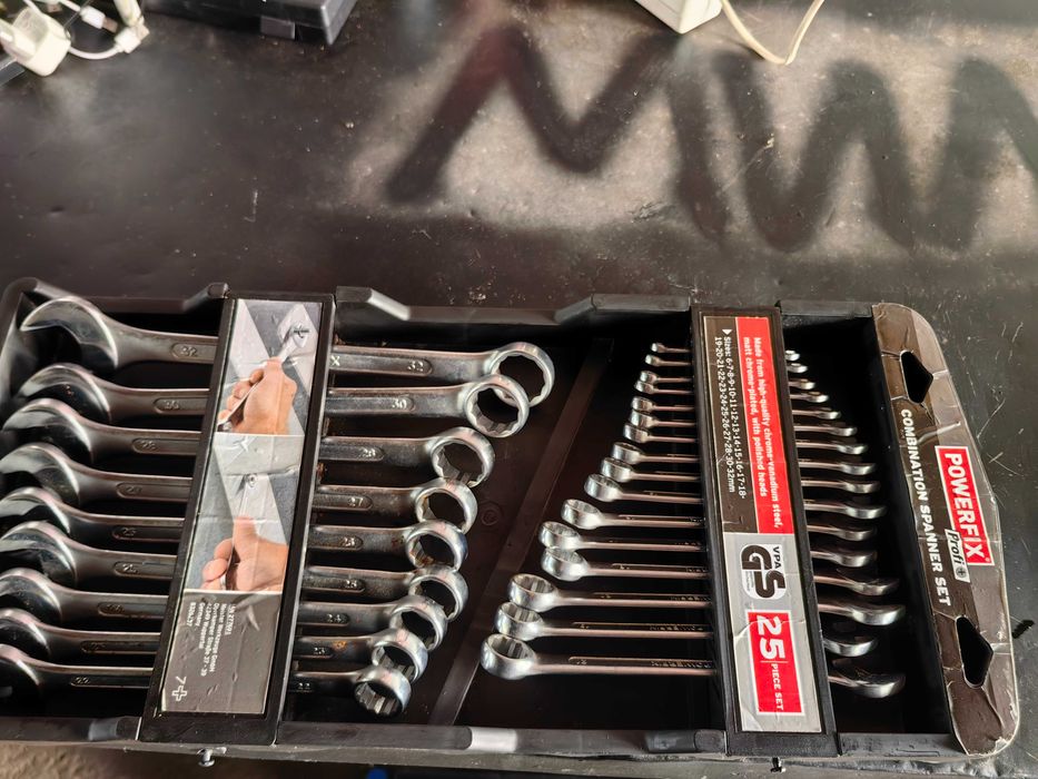 Комплект звездогаични инстументи