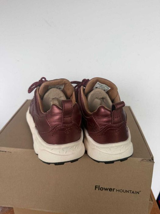 Sneakers Flower Mountain