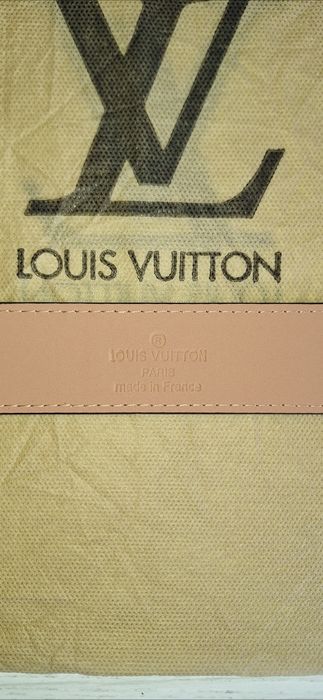 Curea Louis Vuitton