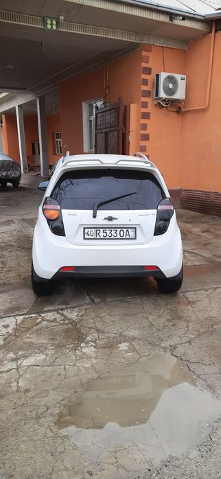 Срочно  сотилади