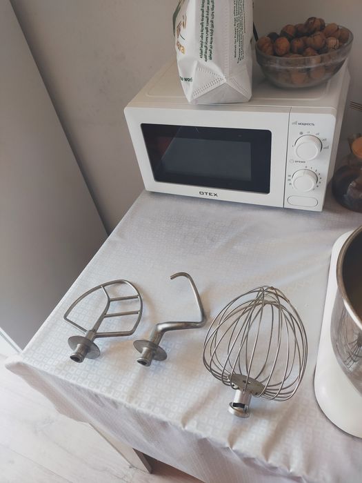 Срочно продам миксер