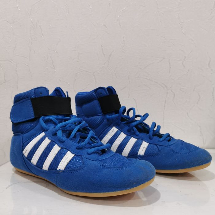 Продам борцовки для спорта