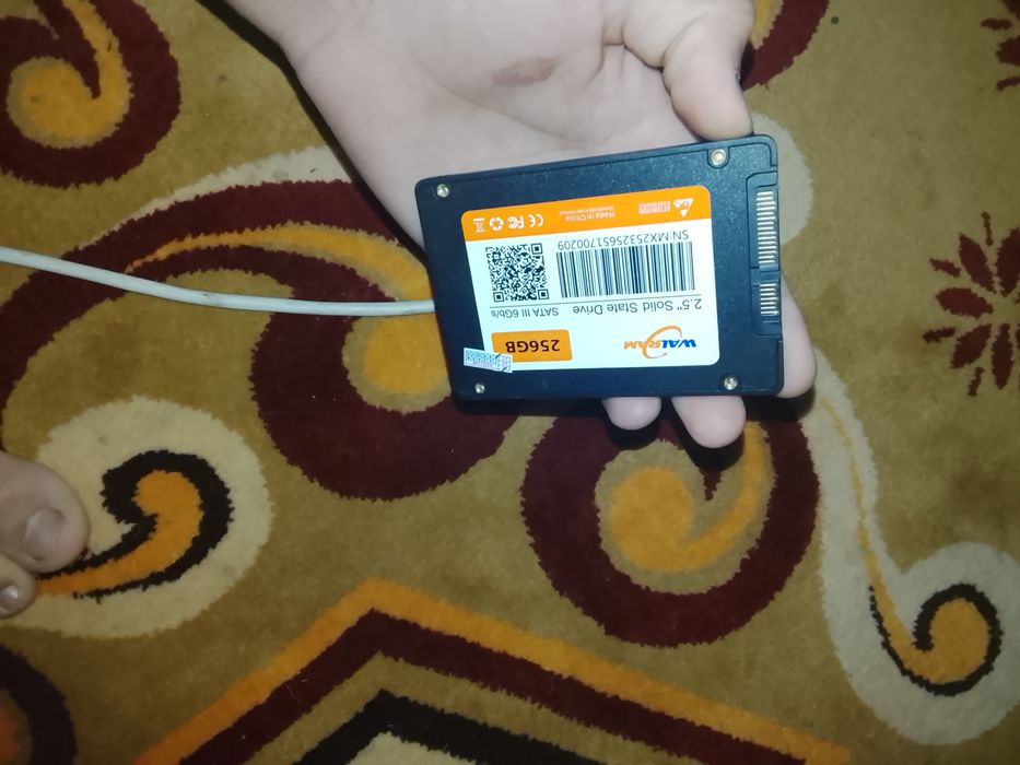 Продам SSD 256 GB