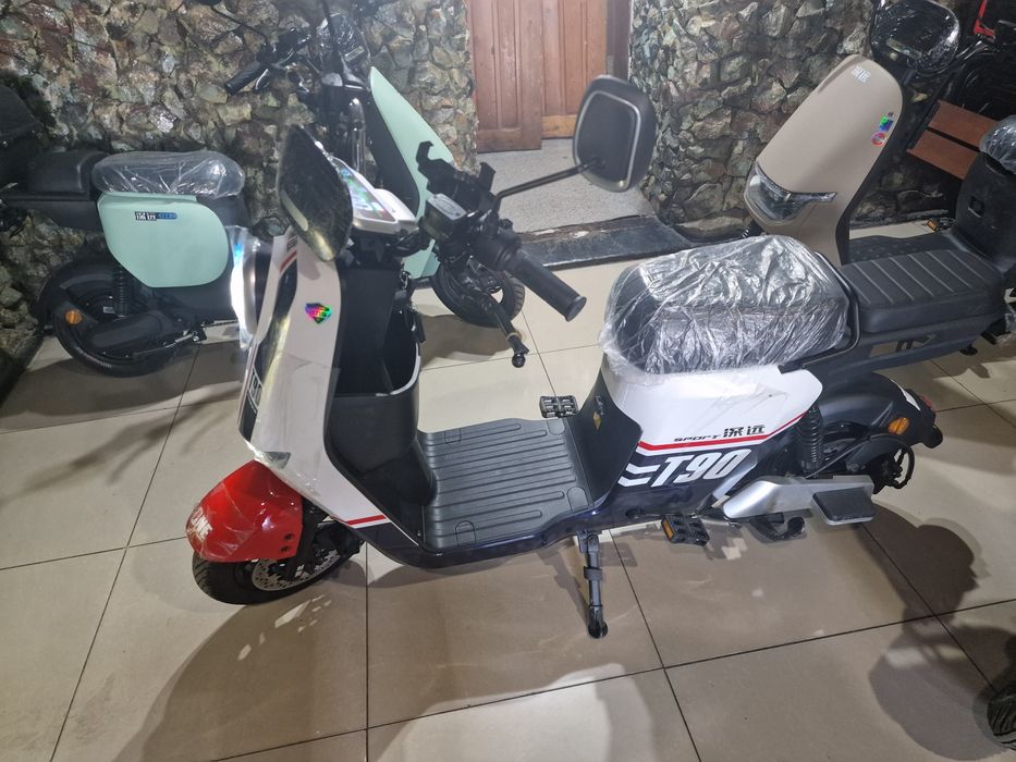 Электро  Скутер мопеды