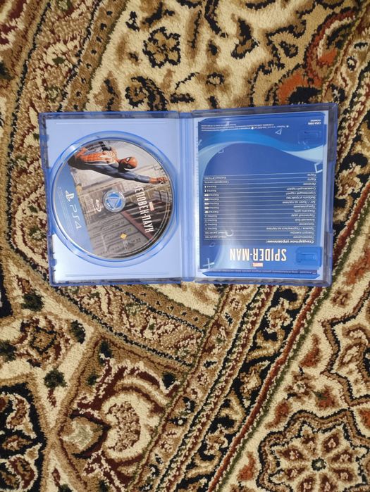 Продам диск Человек-Паук PS4