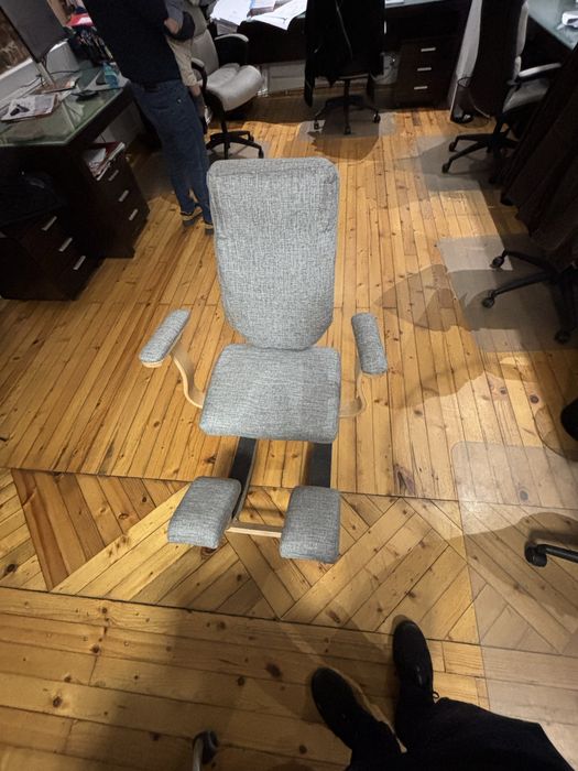 Стол за активно седене Ergo Active Gravity