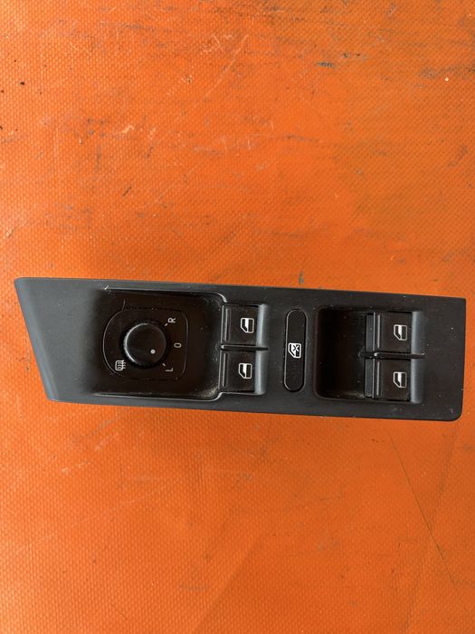 Comanda geamuri electrice VW Passat B7