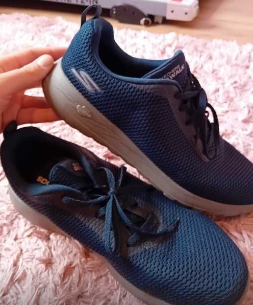Оригинални обувки Skechers go walk - номер 45