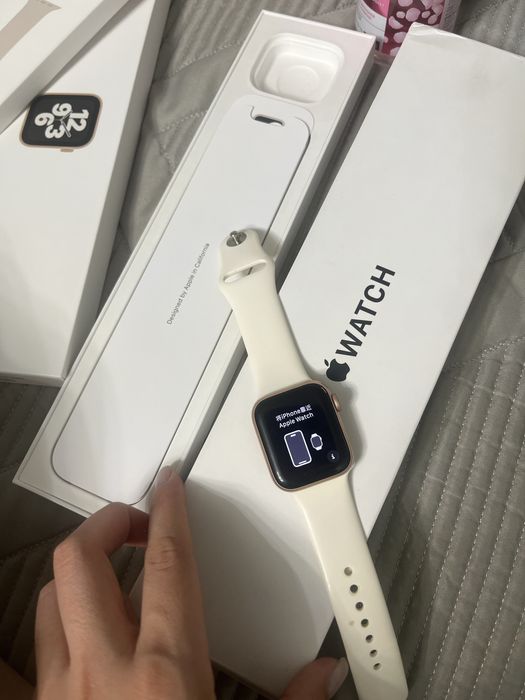 Смарт часы- Apple watch SE 2021
