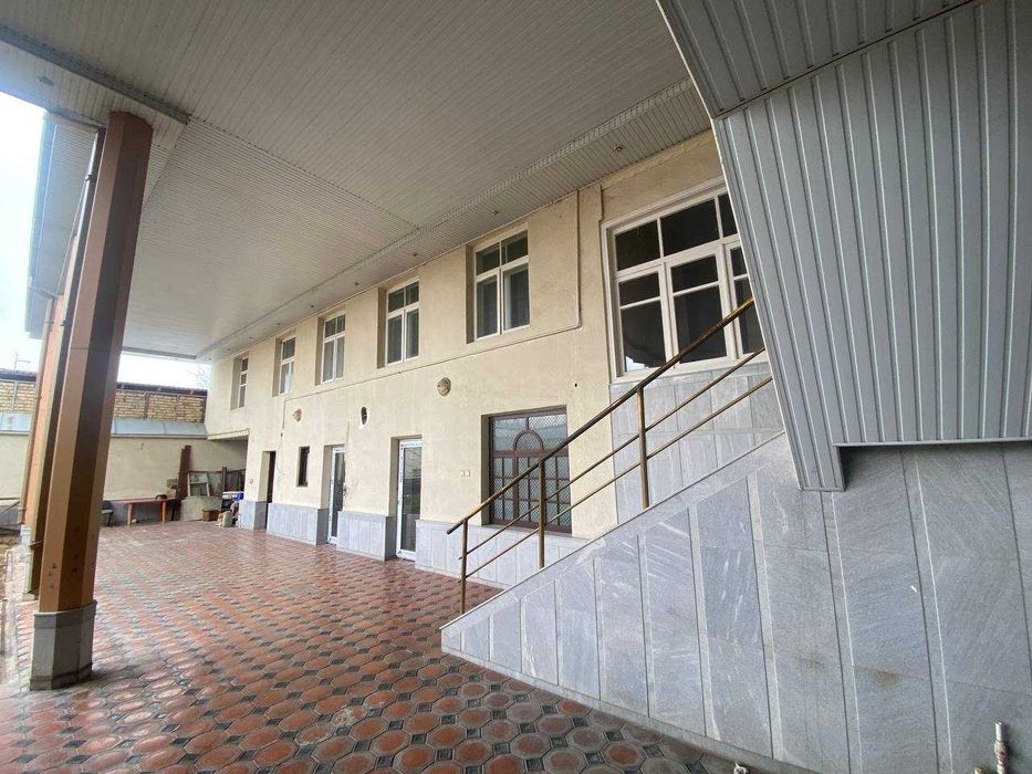 Участка сотилади O'rikzorda